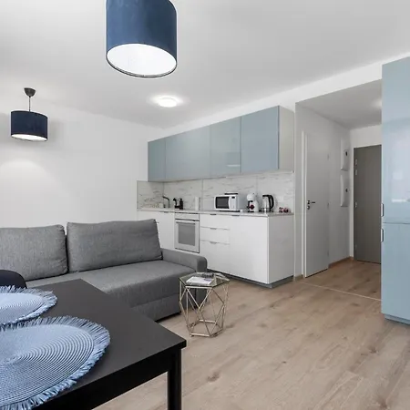 Blue Moon With Free Parking Apartman