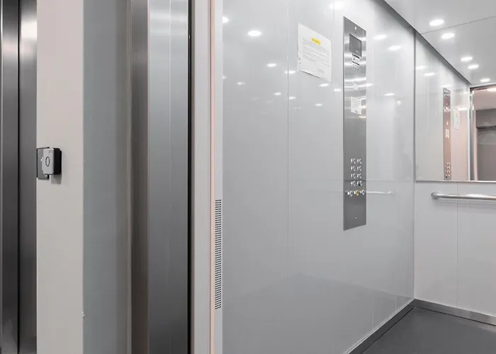 Blue Moon With Free Parking * Pozsony