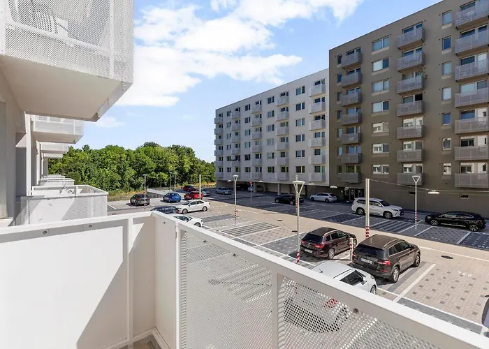 Blue Moon With Free Parking Apartman *